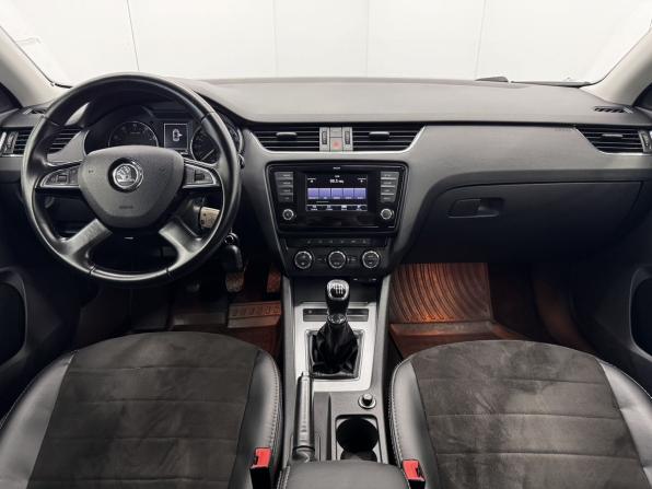 Skoda Octavia III (A7) с пробегом 2013 года, цена 1 290 000 рублей, 112872 км, лифтбек, Автокод Объявления