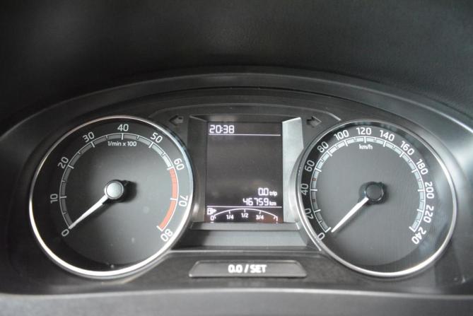 Skoda Rapid I Рестайлинг с пробегом 2019 года, цена 1 399 000 рублей, 46000 км, лифтбек, Автокод Объявления