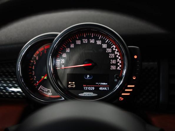 Mini Hatch III (F55/F56) с пробегом 2016 года, цена 2 198 000 рублей, 131026 км, хэтчбек, Автокод Объявления