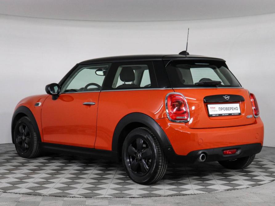 Mini Hatch III (F55/F56) Рестайлинг Химки  - изображение 8