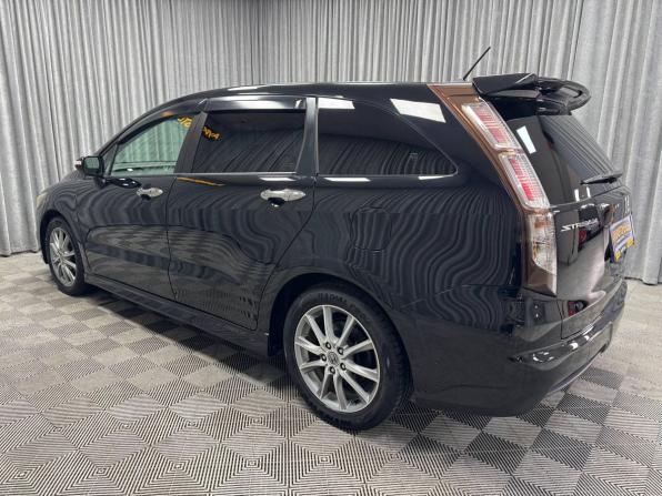 Honda Stream II Рестайлинг с пробегом 2010 года, цена 1 538 000 рублей, 153790 км, компактвэн, Автокод Объявления