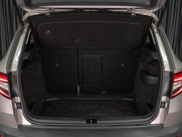 Skoda Karoq I с пробегом 2021 года, цена 2 469 000 рублей, 108834 км, внедорожник, Автокод Объявления