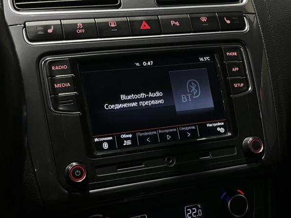 Volkswagen Polo V Рестайлинг с пробегом 2018 года, цена 1 250 000 рублей, 183687 км, седан, Автокод Объявления