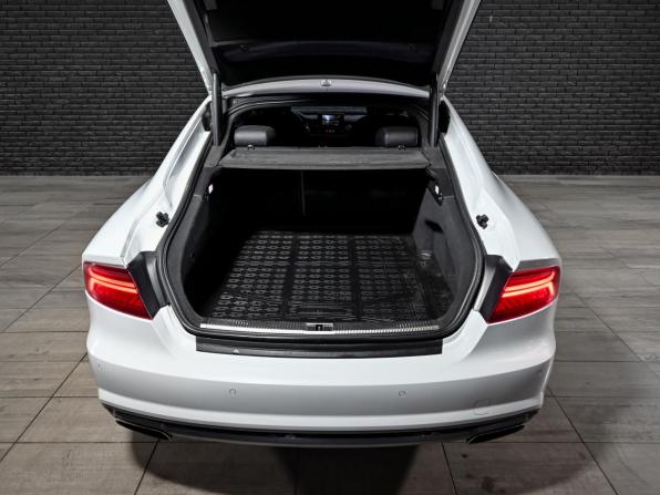Audi A7 I (4G) Рестайлинг с пробегом 2016 года, цена 2 990 000 рублей, 138545 км, лифтбек, Автокод Объявления