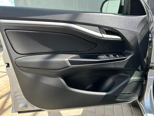 Lada (ВАЗ) Vesta I с пробегом 2019 года, цена 1 039 000 рублей, 100000 км, универсал, Автокод Объявления