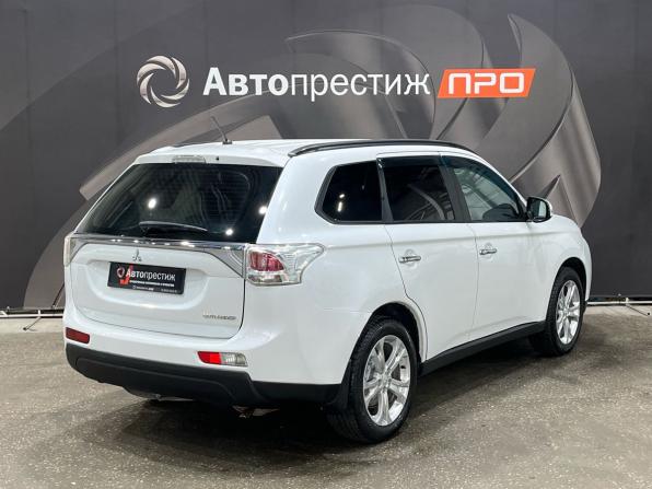 Mitsubishi Outlander III с пробегом 2014 года, цена 1 199 000 рублей, 183396 км, внедорожник, Автокод Объявления