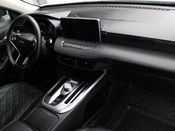 Haval Jolion I Рестайлинг с пробегом 2024 года, цена 1 779 000 рублей, 58000 км, внедорожник, Автокод Объявления