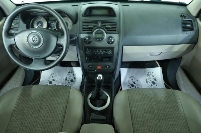 Renault Megane II Рестайлинг с пробегом 2006 года, цена 299 000 рублей, 239972 км, седан, Автокод Объявления