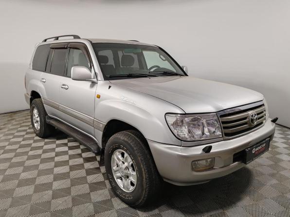 Toyota Land Cruiser 100 Series Рестайлинг 2 с пробегом 2007 года, цена 2 220 000 рублей, 240420 км, внедорожник, Автокод Объявления