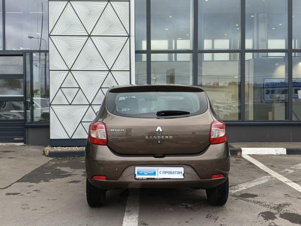 Renault Sandero II Рестайлинг с пробегом 2018 года, цена 949 000 рублей, 59525 км, хэтчбек, Автокод Объявления