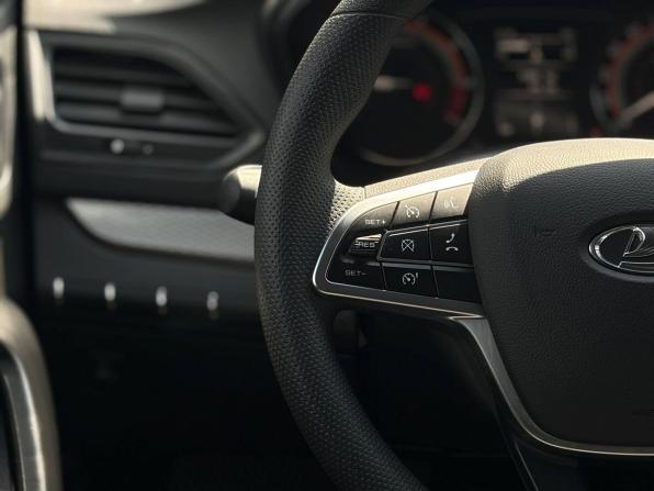 Lada (ВАЗ) Vesta I Рестайлинг (NG) с пробегом 2023 года, цена 1 209 000 рублей, 51900 км, седан, Автокод Объявления