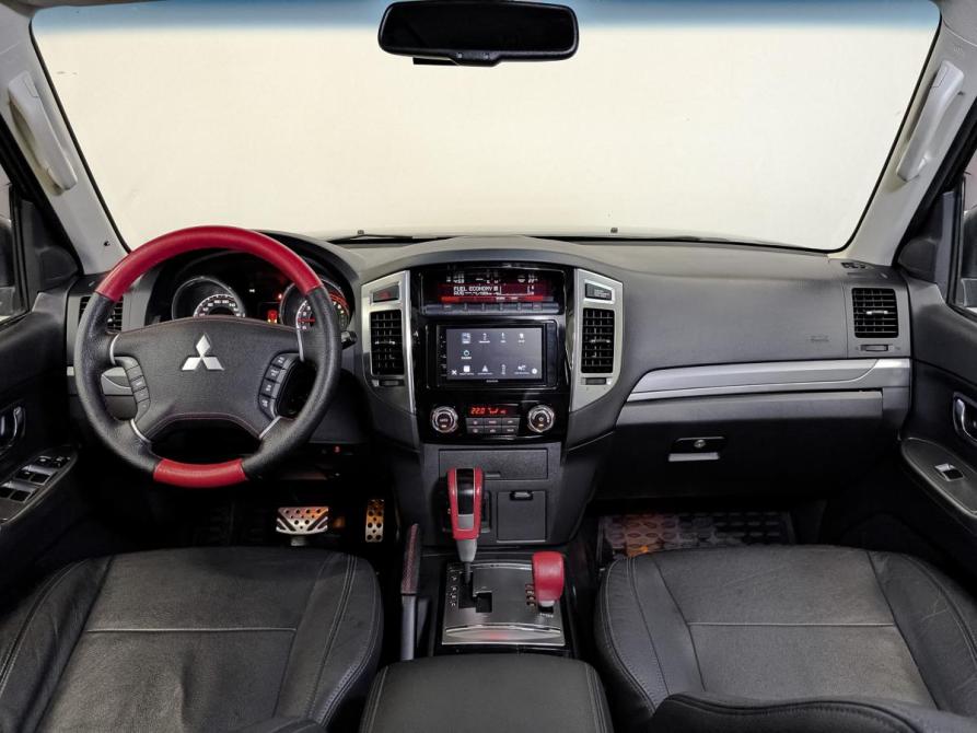 Mitsubishi Pajero IV Рестайлинг 2 Москва  - изображение 13