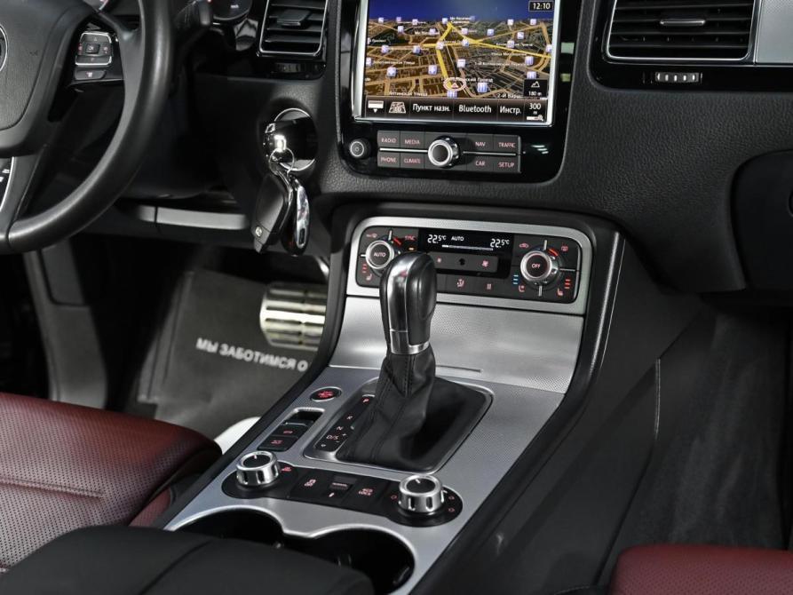 Volkswagen Touareg II Москва  - изображение 13