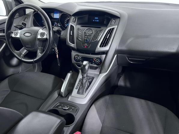 Ford Focus III с пробегом 2013 года, цена 740 000 рублей, 200191 км, хэтчбек, Автокод Объявления