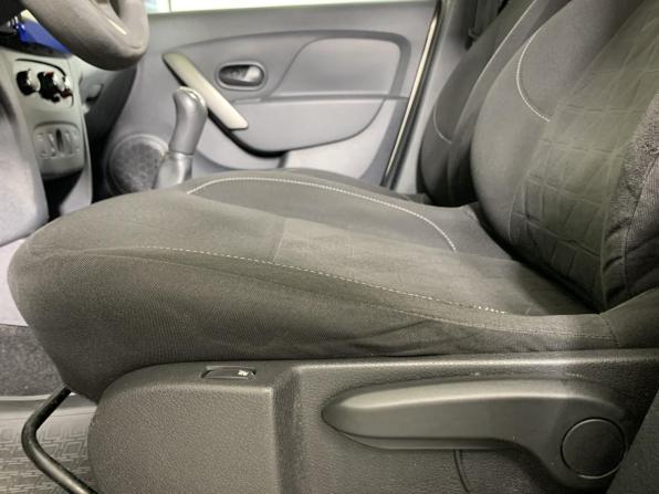 Renault Sandero II с пробегом 2016 года, цена 969 000 рублей, 96348 км, хэтчбек, Автокод Объявления