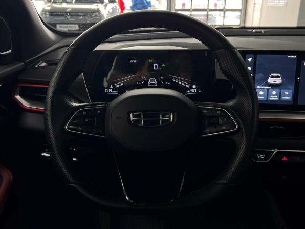 Geely Coolray I Рестайлинг с пробегом 2024 года, цена 2 140 000 рублей, 18000 км, внедорожник, Автокод Объявления