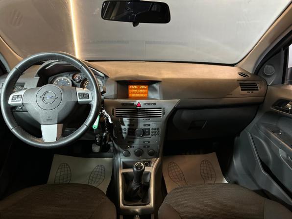 Opel Astra H Рестайлинг с пробегом 2013 года, цена 549 000 рублей, 165208 км, хэтчбек, Автокод Объявления
