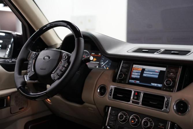 Land Rover Range Rover III Рестайлинг 2 с пробегом 2011 года, цена 1 344 000 рублей, 315571 км, внедорожник, Автокод Объявления
