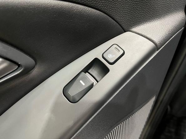 Hyundai ix35 I Рестайлинг с пробегом 2014 года, цена 1 299 000 рублей, 183345 км, внедорожник, Автокод Объявления