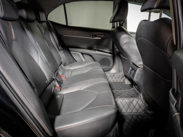 Toyota Camry VIII (XV70) с пробегом 2018 года, цена 2 699 500 рублей, 90000 км, седан, Автокод Объявления