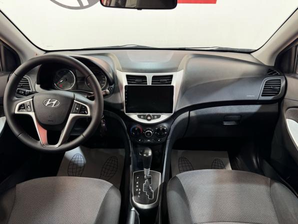 Hyundai Solaris I с пробегом 2014 года, цена 999 000 рублей, 136607 км, седан, Автокод Объявления