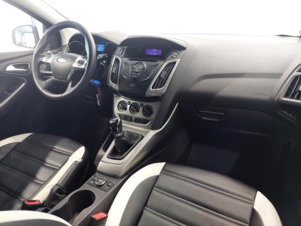 Ford Focus III с пробегом 2011 года, цена 715 000 рублей, 146000 км, хэтчбек, Автокод Объявления