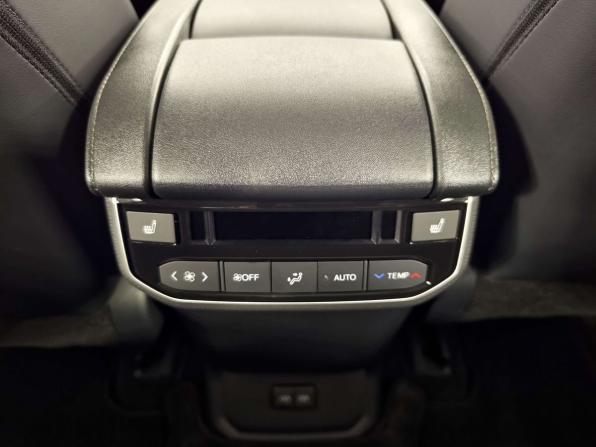 Toyota Highlander IV (XU70) с пробегом 2026 года, цена 5 890 000 рублей, 45 км, внедорожник, Автокод Объявления