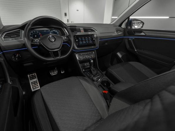 Volkswagen Tiguan II с пробегом 2018 года, цена 1 900 000 рублей, 94204 км, внедорожник, Автокод Объявления