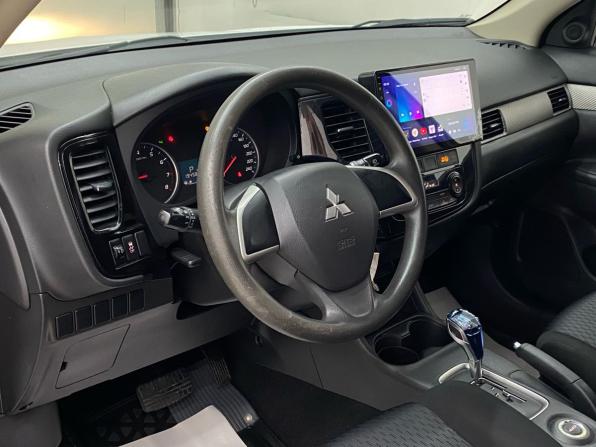 Mitsubishi Outlander III с пробегом 2014 года, цена 1 350 000 рублей, 194585 км, внедорожник, Автокод Объявления