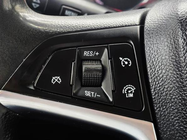 Opel Mokka I с пробегом 2013 года, цена 1 049 000 рублей, 224000 км, внедорожник, Автокод Объявления