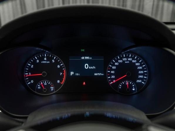 Kia Optima IV Рестайлинг с пробегом 2018 года, цена 2 390 000 рублей, 66757 км, седан, Автокод Объявления
