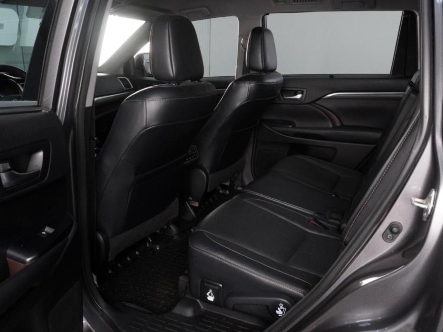 Toyota Highlander III (XU50) Рестайлинг Минеральные Воды  - изображение 13