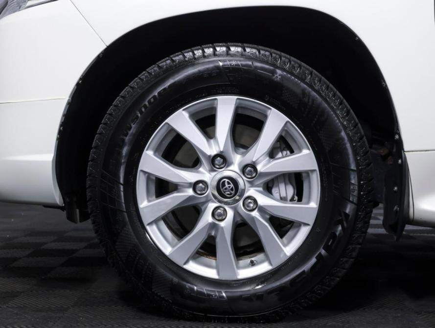 Toyota Land Cruiser 200 Series Рестайлинг 2 Москва  - изображение 26