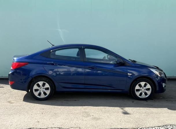 Hyundai Solaris I Рестайлинг с пробегом 2015 года, цена 975 000 рублей, 109543 км, седан, Автокод Объявления