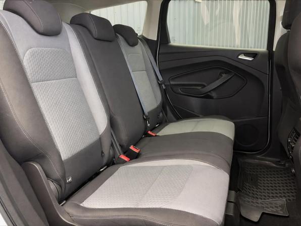 Ford Kuga II Рестайлинг с пробегом 2016 года, цена 1 577 000 рублей, 142324 км, внедорожник, Автокод Объявления