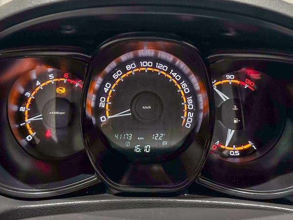Lada (ВАЗ) Vesta I с пробегом 2021 года, цена 968 900 рублей, 41173 км, седан, Автокод Объявления