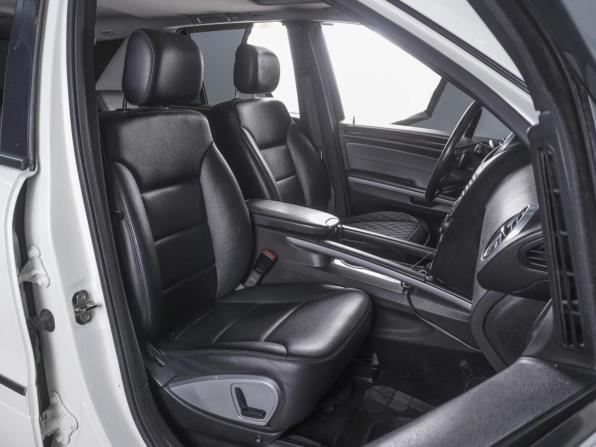 Mercedes-Benz M-Класс II (W164) Рестайлинг с пробегом 2010 года, цена 1 720 000 рублей, 181515 км, внедорожник, Автокод Объявления