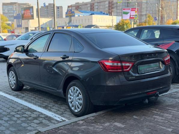 Lada (ВАЗ) Vesta I с пробегом 2017 года, цена 782 000 рублей, 110809 км, седан, Автокод Объявления