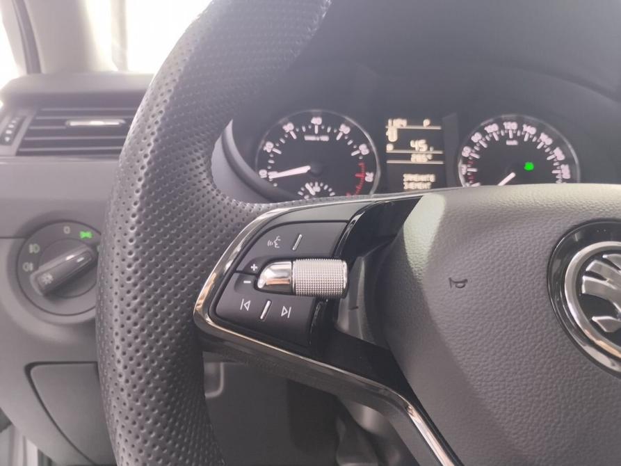Skoda Octavia III (A7) Рестайлинг Минеральные Воды  - изображение 9