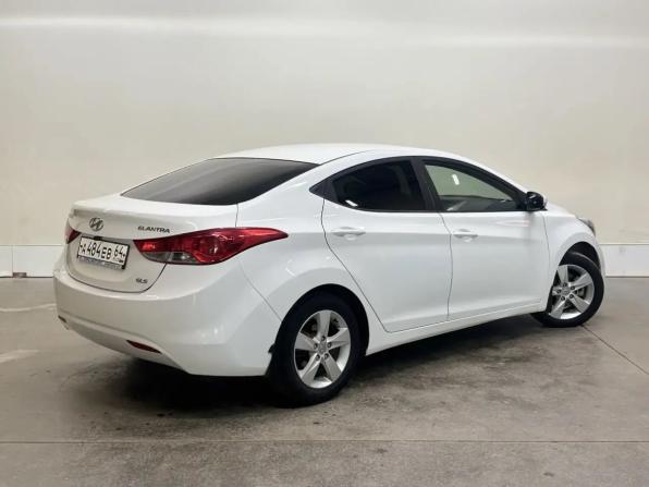 Hyundai Elantra V (MD) Рестайлинг с пробегом 2013 года, цена 1 009 000 рублей, 140004 км, седан, Автокод Объявления