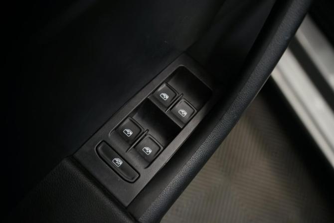 Skoda Rapid II с пробегом 2022 года, цена 1 838 000 рублей, 96257 км, лифтбек, Автокод Объявления