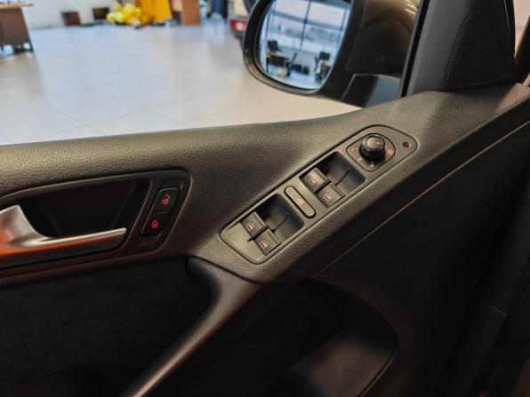 Volkswagen Tiguan I Рестайлинг с пробегом 2016 года, цена 1 673 000 рублей, 129100 км, внедорожник, Автокод Объявления