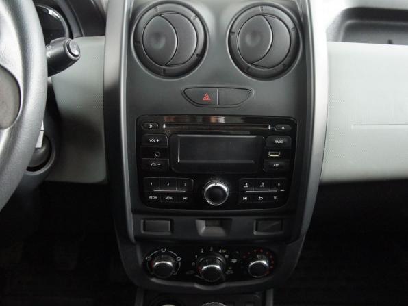 Renault Duster I Рестайлинг с пробегом 2016 года, цена 949 000 рублей, 117000 км, внедорожник, Автокод Объявления