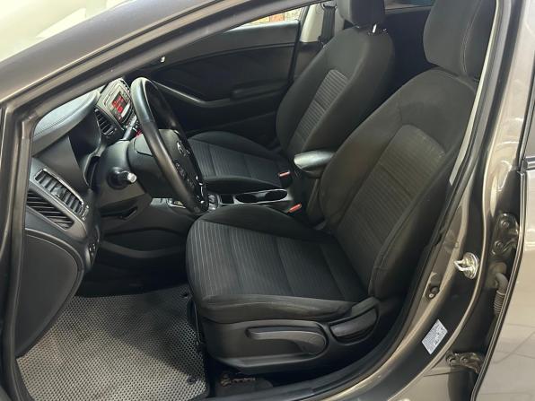 Kia Cerato III Рестайлинг (Classic) с пробегом 2019 года, цена 1 050 000 рублей, 261766 км, седан, Автокод Объявления
