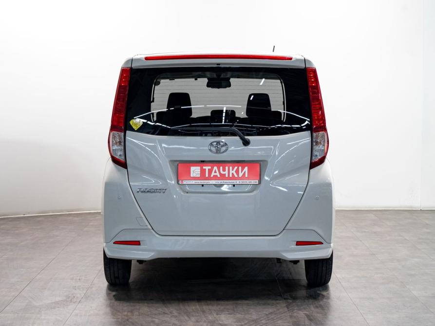 Toyota Roomy I Рестайлинг Чита  - изображение 4
