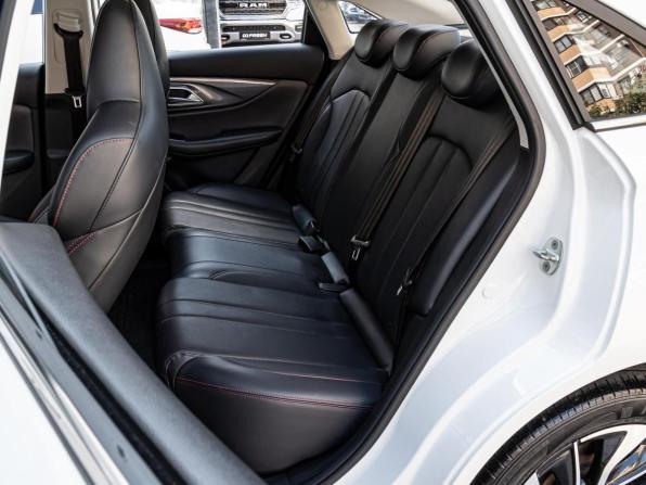 BAIC U5 Plus с пробегом 2023 года, цена 1 220 000 рублей, 81241 км, седан, Автокод Объявления