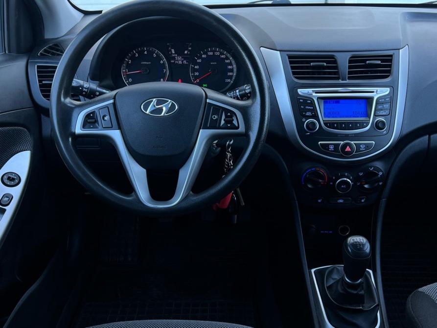 Hyundai Solaris I Волгоград  - изображение 15