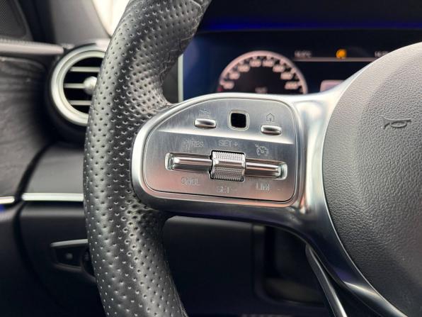 Mercedes-Benz E-Класс V (W213 S213 C238) с пробегом 2018 года, цена 2 695 000 рублей, 167000 км, седан, Автокод Объявления