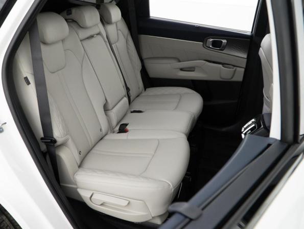 Kia Sorento IV Рестайлинг с пробегом 2024 года, цена 5 595 055 рублей, 12710 км, внедорожник, Автокод Объявления
