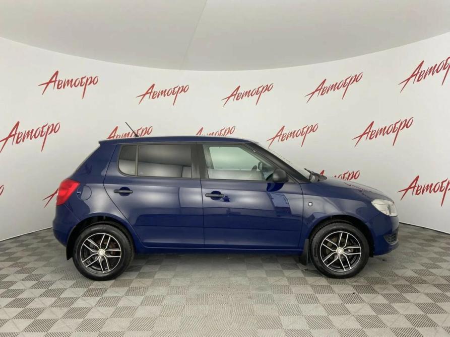 Skoda Fabia II Рестайлинг Псков  - изображение 6